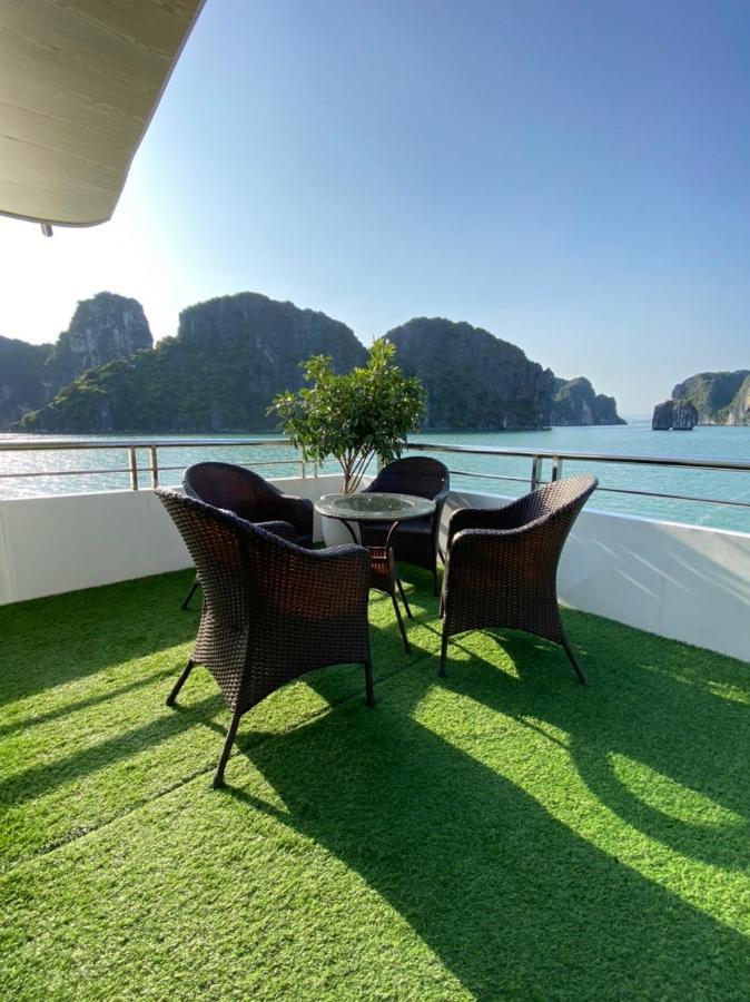 Quynh Yen Hotel Ha Long Eksteriør billede