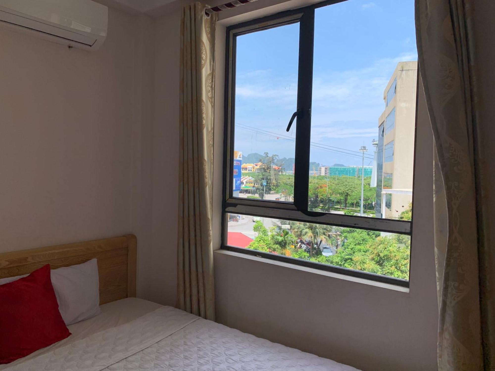 Quynh Yen Hotel Ha Long Eksteriør billede